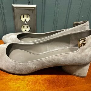 Tory Burch Elizabeth, Elegant Gray Women's Block Heel Shoes